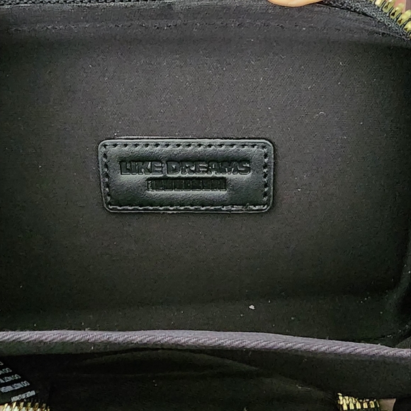 Like Dreams Black Hard Shell Crossbody Bag - Picture 3 of 4